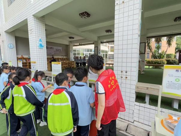 “少年逐光，探秘無限”——臺江第二實驗小學相約福州科技館共探科學秘境