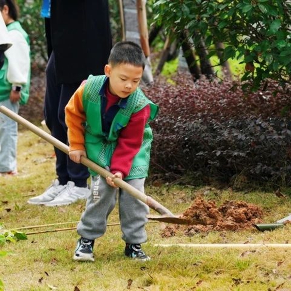 童心植夢·科創未來 | 科技館植樹節主題活動， 給童年的春天添點“綠”