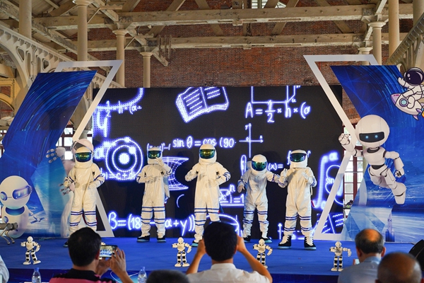 福州科技館眼健康分館參加2023年福州市科技活動周主場活動