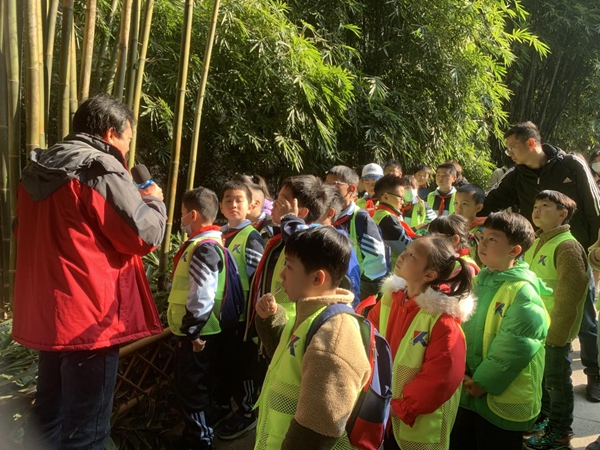 福州科技館開(kāi)展312植樹(shù)節(jié)——“擁抱春天，探索大自然的奧秘”分館研學(xué)活動(dòng)