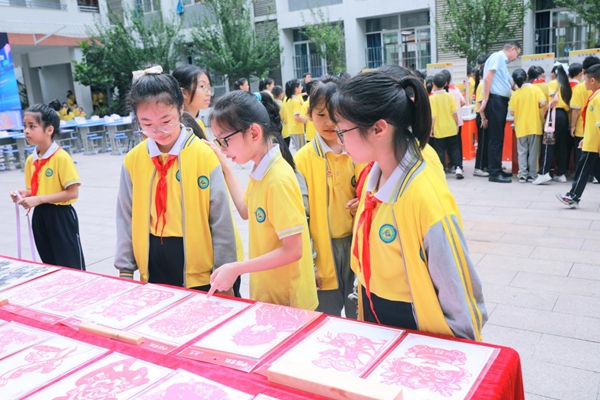 2024年“筑夢未來”大型科普活動暨“閩都科普校園行”在永泰縣第三實驗小學(xué)順利舉辦